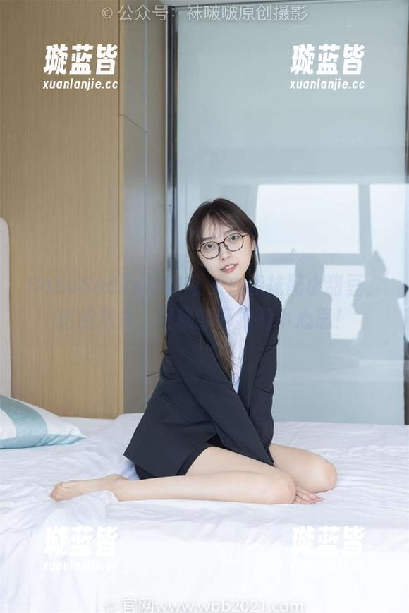 BoBoSocks袜啵啵 - 白棉袜配小甜豆，这组照片，轻松翻开我的小心思！