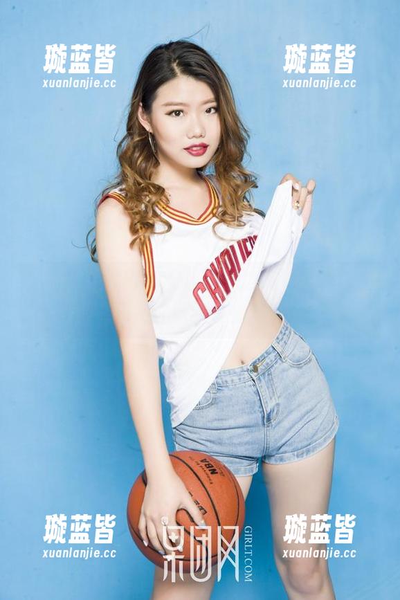 GIRLT果团网-黄歆苑 GIRLT果团网 - 圣诞快乐才有意思,黄歆苑高清壁纸等你下载