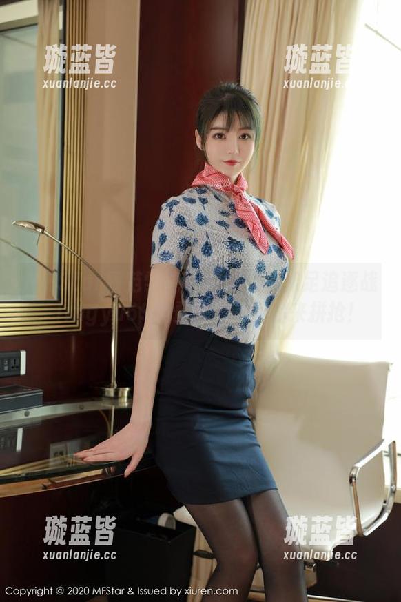 MFStar模范学院 - 从此开启裸足追逐战，lingyu69免费套图等着你来拼抢！