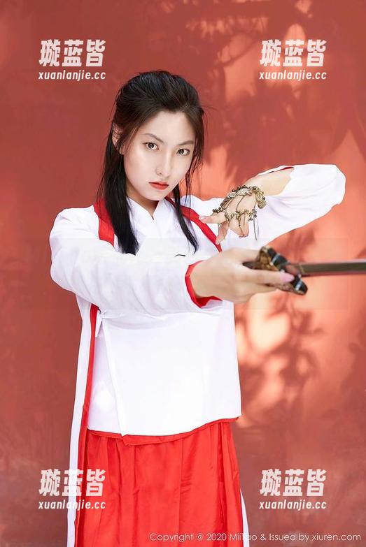 MiiTao蜜桃社 - 美图斗艳，Cris_卓娅祺在线演绎的“圣诞”奇遇。