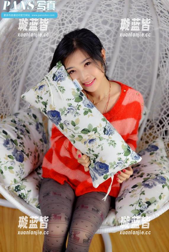 PANS写真 - 娜娜的透明精选：一场窥探与回避的游戏！