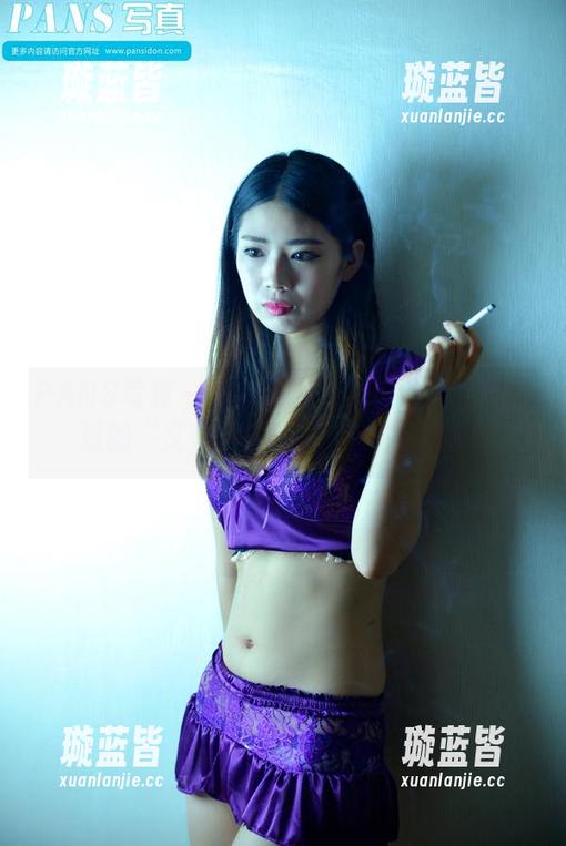 PANS写真 - 薇妮的办公室日常：你没见过的“文件处理”方式，免费的！