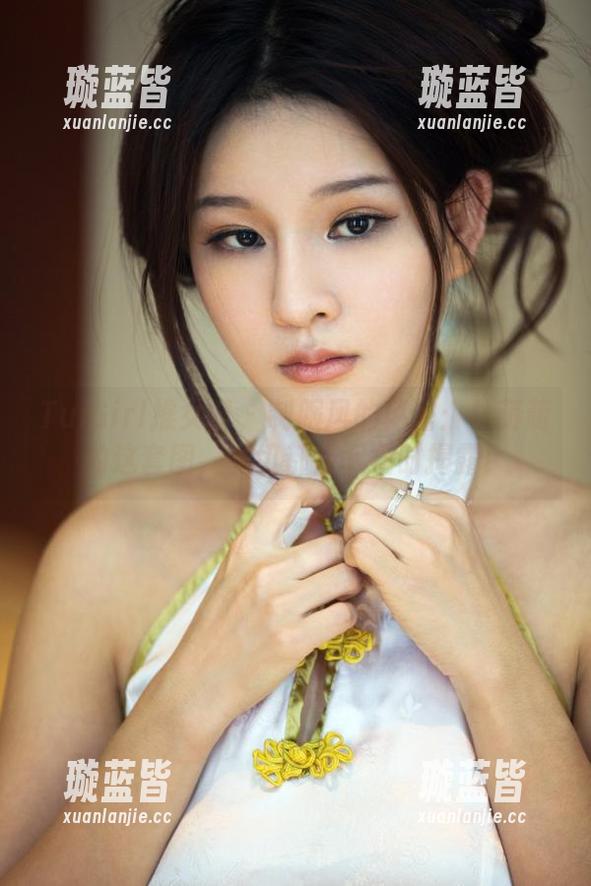 TuiGirl推女郎 - 制服风的秘密：林萌萌的这套图，一切都在下载时揭露！