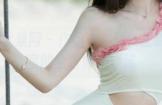 UGirls尤果网 – 作品中游泳？王瑞儿在浴室的全套时光漂流