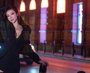 Xiuren秀人网 – 这就是九千柒柒的免费海边图册，穿着比比基尼的沙墩墩们，来找我拍照吗？