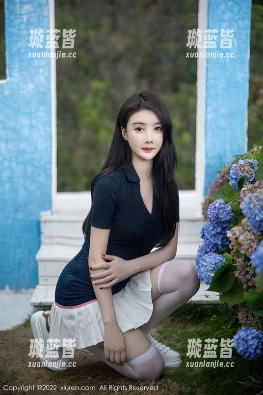 Xiuren秀人网 - 于诺诺ise的牛仔裤，不仅仅是蓝色，高清写真里有心思，看得我欲罢不能！