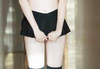 Xiuren秀人网 – 又更新了小Kiki的婚纱作品，真想问问设计师当初在想什么…