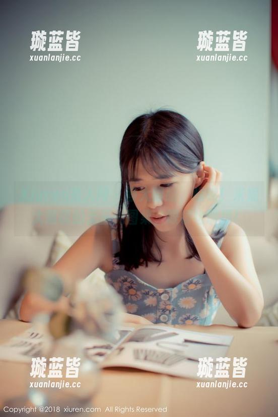 Xiuren秀人网 - 睁大眼睛，瞧瞧！米妮大萌萌的无圣光图集，眼镜也能撩！