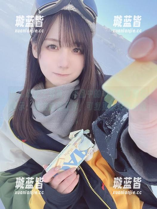 けん研护士写真，作品中的每个细节都在暗示：我在这里工作，可我更想放飞自我。