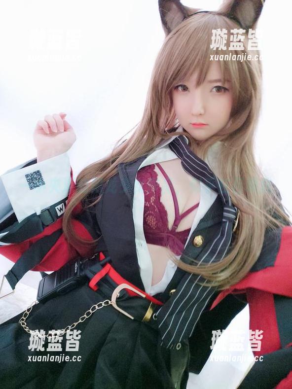 一小央泽的黑龙少女作品，似乎在召唤我…