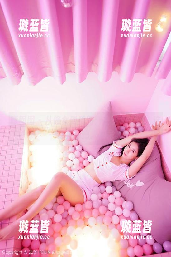 嗲囡囡 - 从修女到美图：史雯Swan，这一身真能把人看呆。