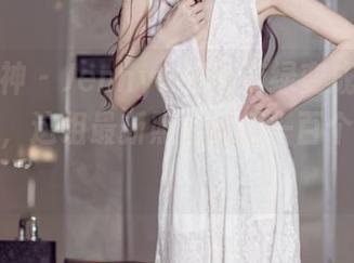 头条女神 – JennyR把薄荷绿变成了夏天的日常，这组最新照片价值一百个冰淇淋！