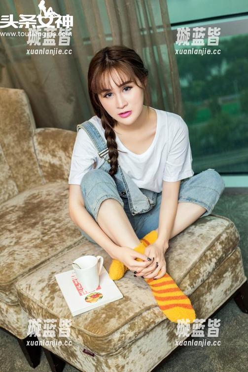 头条女神 - 油亮合集，火儿的壁纸：这种光滑得让我想到…洗澡吧？
