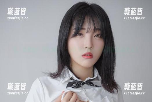 看，免费的！宋哈娜(송하나)学姐在图包里显得如此随性迷人