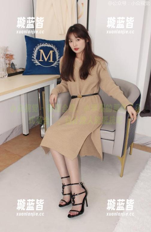 小众视觉-小苹果 小众视觉 - 制服合集:小苹果的那些“正式场合”,估计没人能抵抗吧