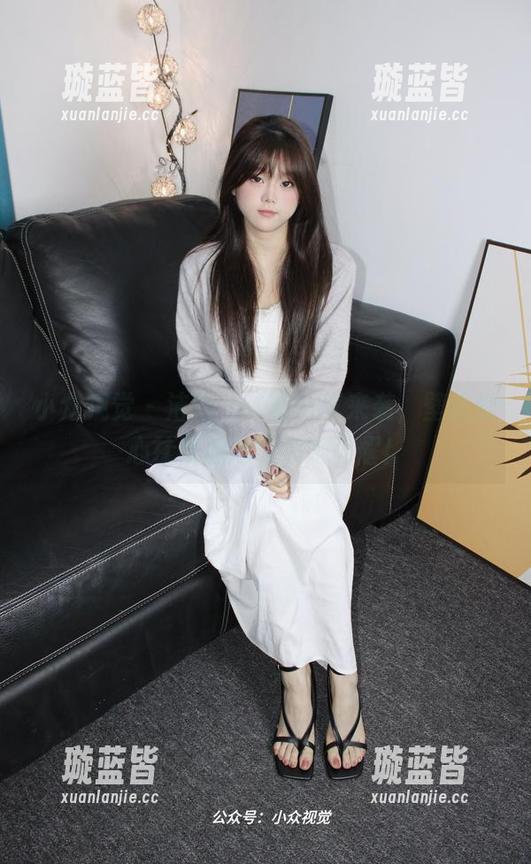 小众视觉 - 洁洁女神新写真来袭，壁纸都心甘情愿地想被她闪耀！
