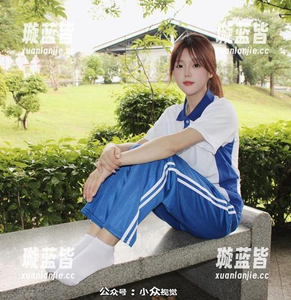 小众视觉 - 樱花下的芳芳全集：户外写真，打卡不同的自己