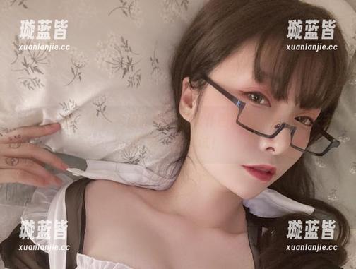 操控下载？小泉学姐吖的透明女仆图集可能会让我失去理智，先试试！
