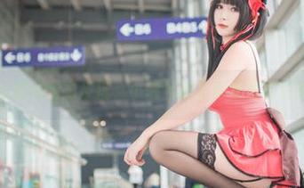 被女仆黑丝撩到无力反抗，小酥酱的写真集里都有啥原图呢？