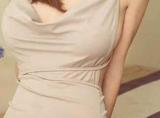 尤果网 – 李思宁水手服美图合集：这身衣服，只适合在甲板上，也请小心楼梯！