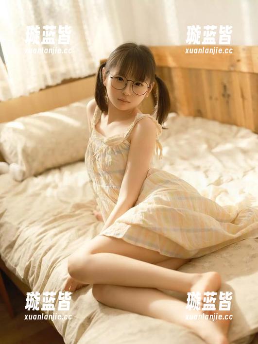 “幼水铃衣Airi”套图，免费流出，眼前的景色别有一番风味啊！