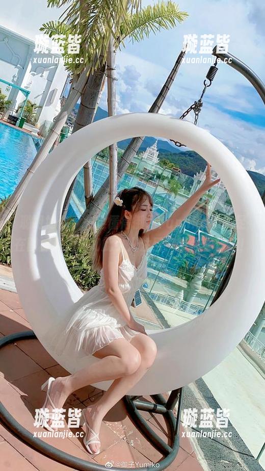 聪明如你，一定懂得御子Yumiko的美足在图库里为何如此引人注目！带你看精选！