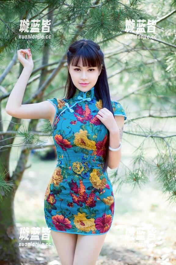 推女郎 - 在星辰的肉丝套图中，精选到让人意想不到的幽默感，哈哈。