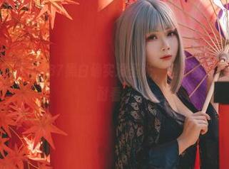 不得不说，这末夜787黑白确实没圣光，但原图里的人像倒是很耐看。