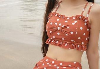 梦丝女神 – 小糖心的腿部合集：美滋滋到停不下来