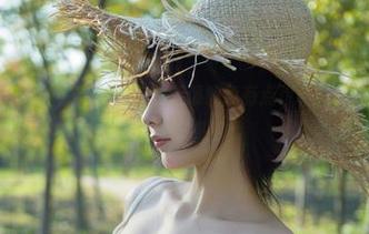 体操服作品我下载了，浅安安的活泼让我有点想动，但双腿却不老实。。。哎！