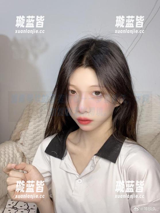 清青琴玖的百变图包——梦里碎花，不同角度的无聊同境。