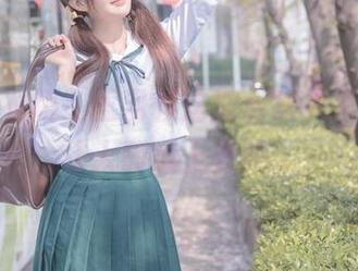粉色连衣裙？王羽杉这波合集，不知悄悄让人醋意上升吗。