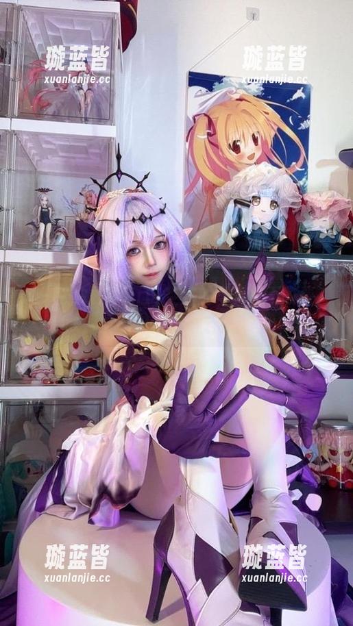 白栎Shirly 来一波白栎Shirly空姐的写真,不收费,完全可以飘向云端!