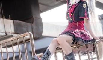在蔚蓝的海洋里，矢量鱼的写真分享，春原心奈又又又美了！