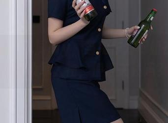 秀人网 – 九尾Ivy，当她作为御姐在线美图新领军人物，值得关注吗？