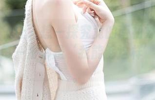 秀人网 – 让人想一探究竟的南初妹妹居家写真，每一张都是‘我能够这样’的隐喻。