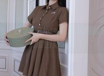 秀人网 – 妙可可Cheese的校服图包，隐约的回忆满满