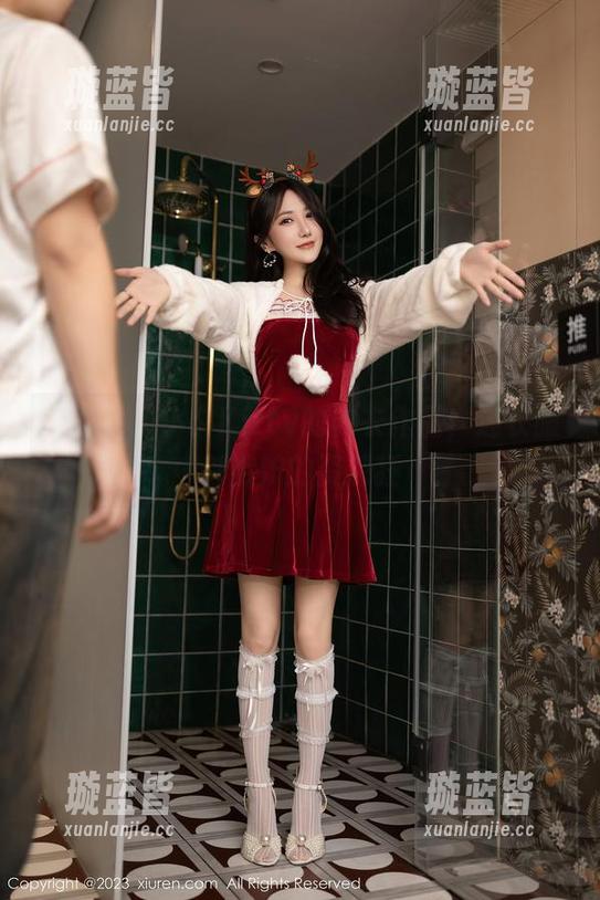秀人网 - 小夕Kitty的内衣作品，连衣服都嫉妒的资源狂