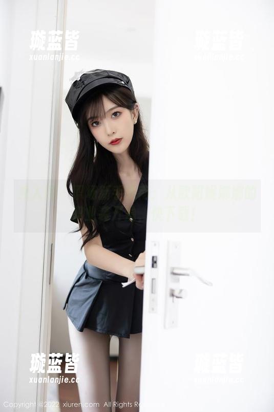 秀人网 - 职场新手指南：从欧阳妮娜娜的职业装开始，快下载！