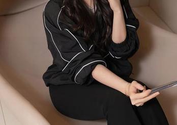 秀人网 – 夏天来啦，汐汐baby的写真集里居然藏着这份清凉