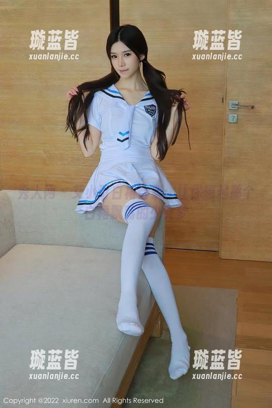 秀人网 - 艾小青白裙合集：让你想起那个白裙飘荡的少女梦