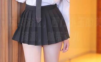 秀人网 – 玩转浴缸，西门小玉的美腿写真资源，贼带劲儿