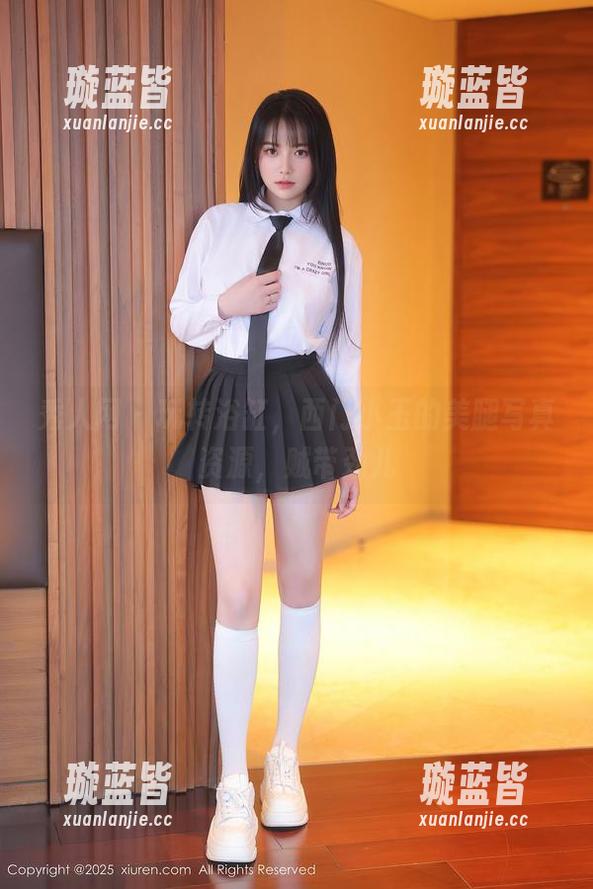秀人网 - 玩转浴缸，西门小玉的美腿写真资源，贼带劲儿