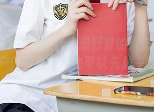 秀人网 – 一看就让人想野餐的麻布学妹高清户外图集，食物可以先放一边？