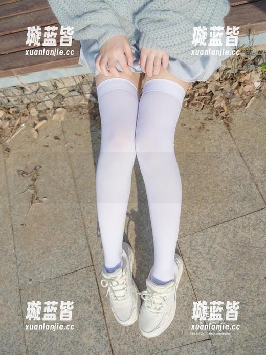 紧急企划 - 最新点！林书辞的旅拍，身边风景太美根本停不下来。
