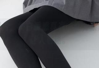 看这图片，纯白诱惑真有一套，紧急企划让人着迷。