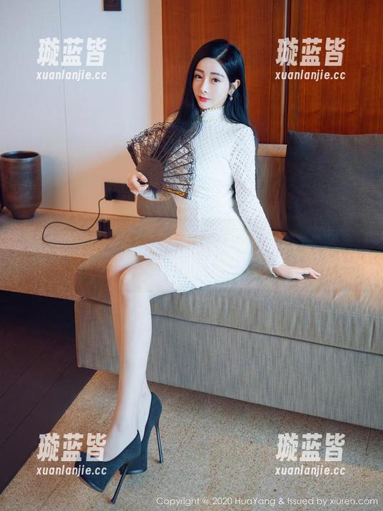 花漾show - 周大萌的吊带写真，咳咳，眼睛快要吃到花了