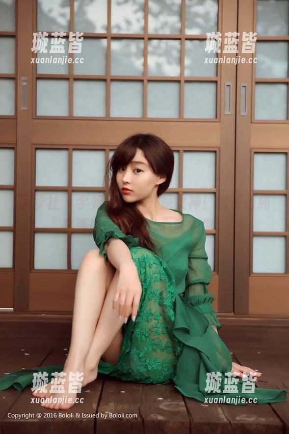 菠萝社 - 学姐？不不，是女神！看王语纯高清美图，我已心乱如麻。