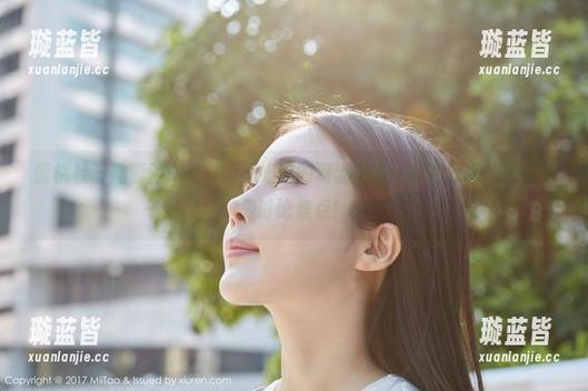 蜜桃社 - 陆萱萱Cecilia；姐姐的潮流指南，套图分享一定会成为讨论焦点！
