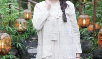 微密圈 – 福利上线！轩子巨二兔的“新年快乐”正好适合年末的唠叨。